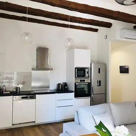 60m2 Au Coeur Du Vieux Port *